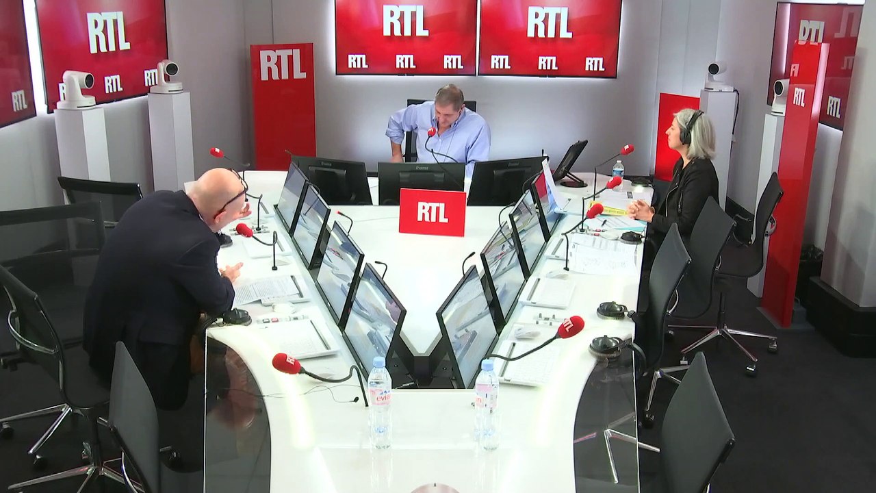 Smic : "Tout le monde ne touchera pas 100 euros en plus", explique François Lenglet