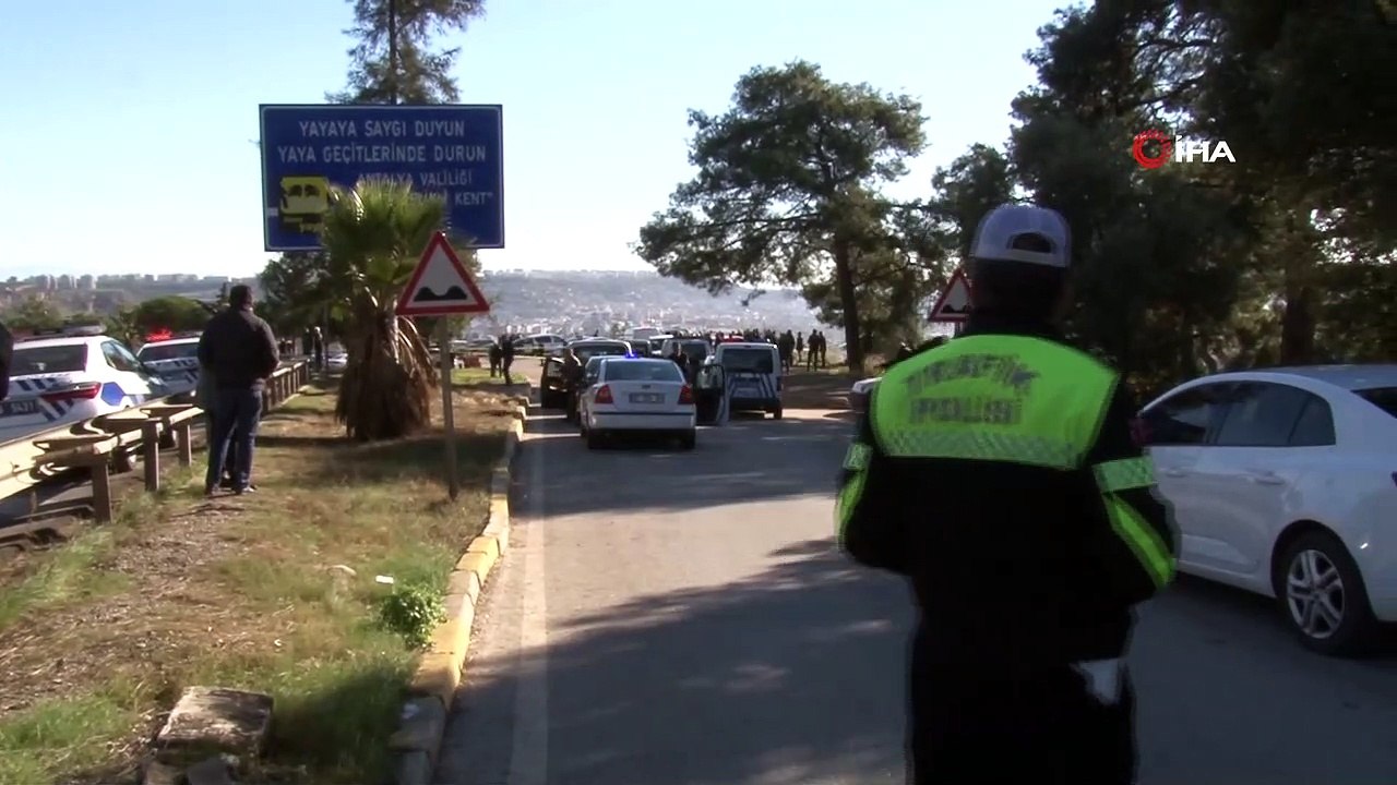Antalya’da emniyet müdür yardımcısı intihar etti