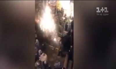 Rahipler yumruk yumruğa birbirine girdi