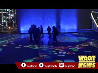 ight show staged in Beijing to celebrate 40 Years of Reform and Opening Up