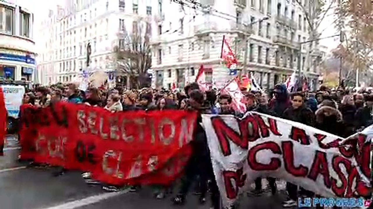 Manifestation des lycéens et étudiants à Lyon le 13 décembre