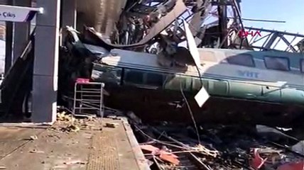 Ankara'da tren kazası; ölü ve yaralılar var!