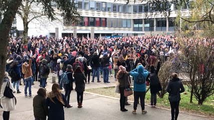 Vote contre la poursuite du blocage de la fac Rennes 2
