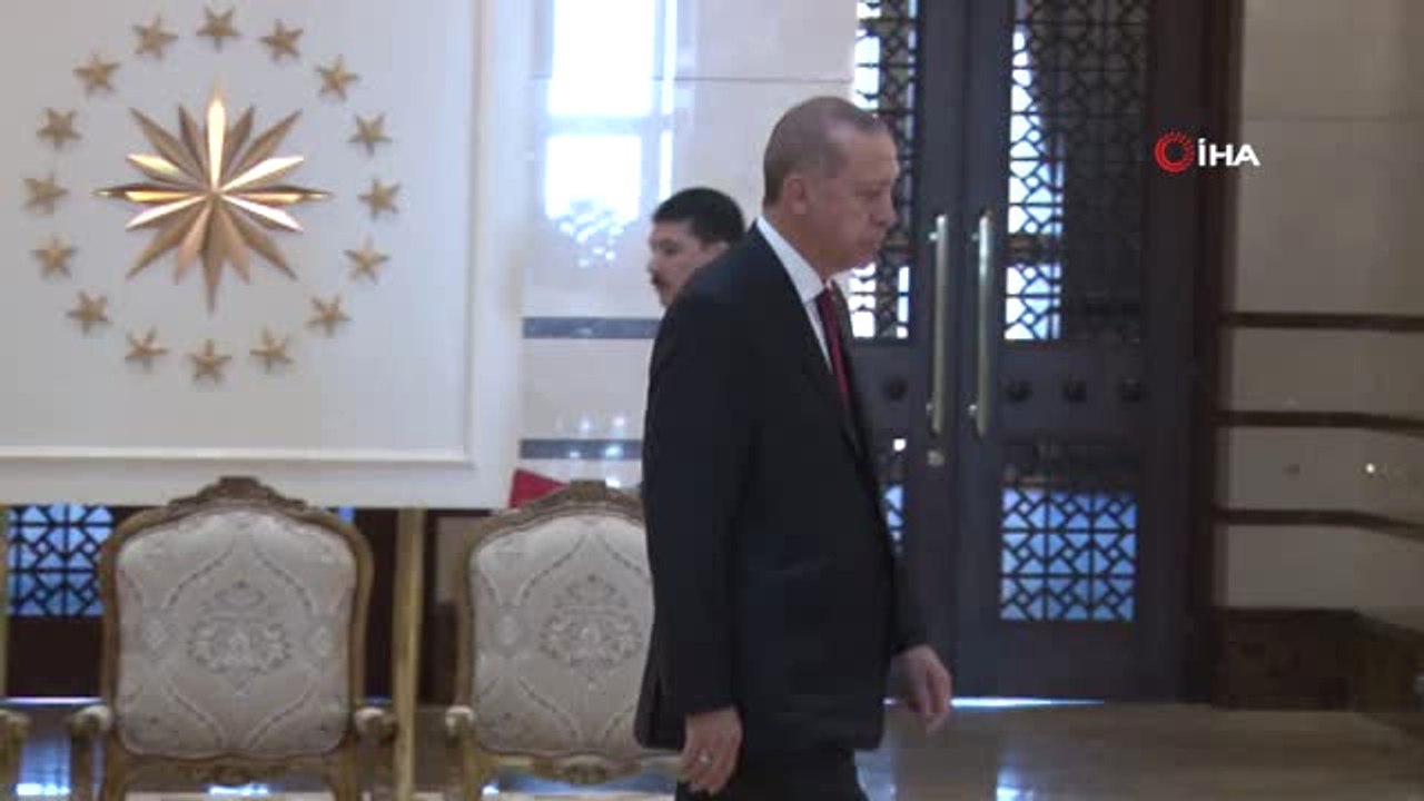 Cumhurbaşkanı Erdoğan, Kamerun Büyükelçisini Kabul Etti