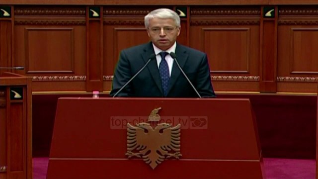 Lleshaj: Nuk ka procedim për studentët - Top Channel Albania - News - Lajme