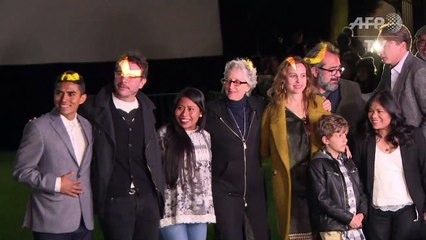 الآلاف في المكسيك شاهدوا فيلم "روما" في المقر الرئاسي السابق