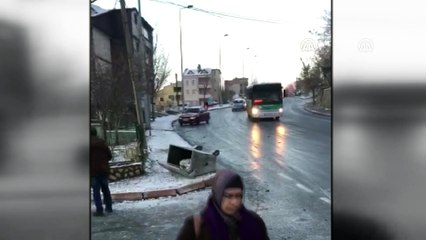 Çığlık çığlığa izlediler! Saniyelerle kurtuldu