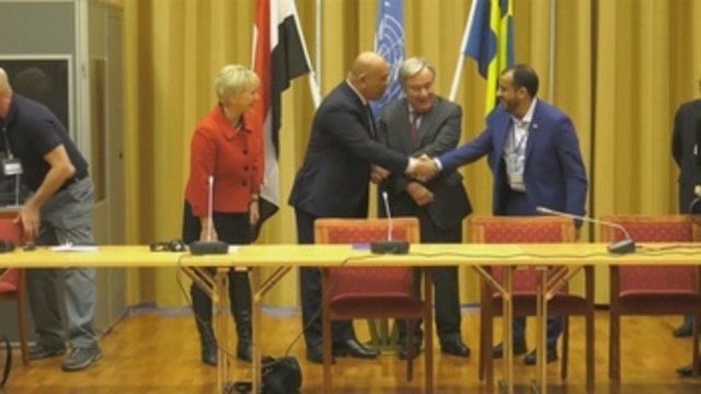 Gobierno yemení y rebeldes acuerdan tregua en Al Hudeida y seguir contactos