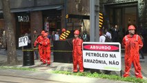 Greenpeace protesta em frente a ANP