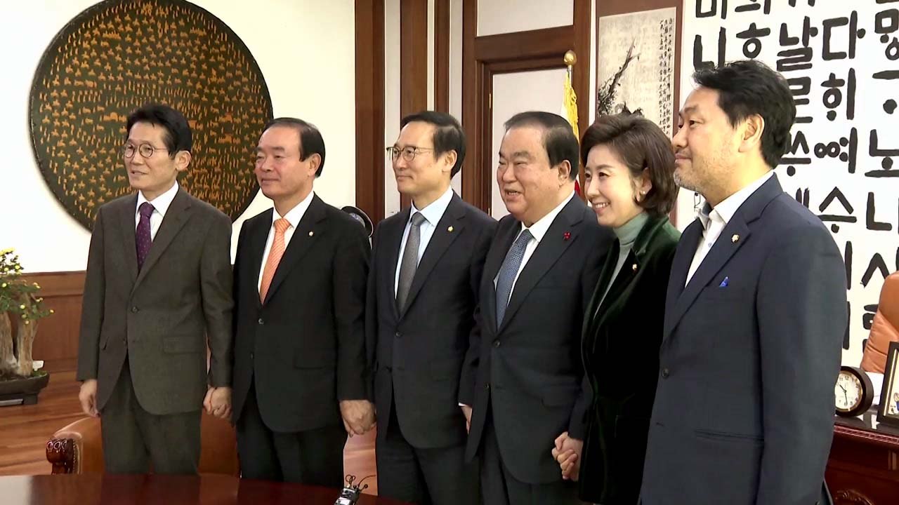 국회의장·5당 원내대표 오후 재회동..."선거제도 개혁 이견" / YTN