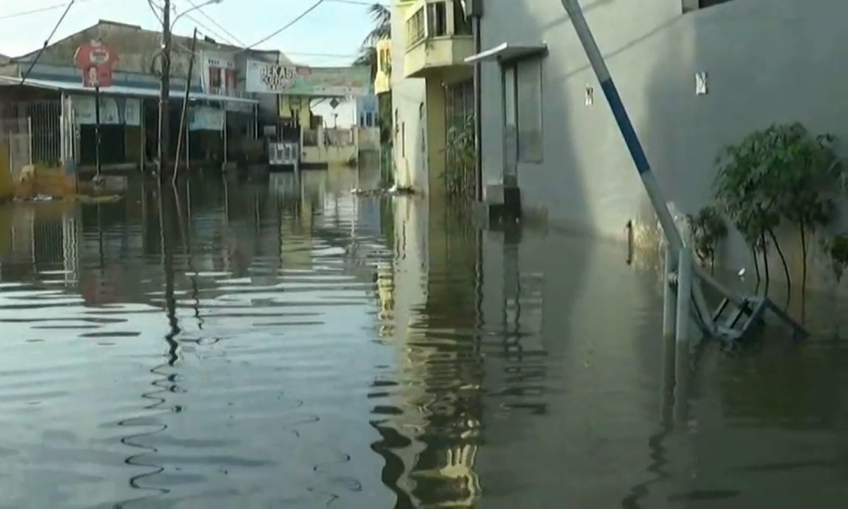 Banjir Masih Rendam Permukiman Dosen IKIP Hingga 60 Cm