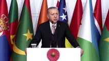 Cumhurbaşkanı Erdoğan: Maalesef bugün dünyanın pek çok yerinde özellikle de bölgemizde vicdanları kanatan zulümler yaşanıyor - İSTANBUL