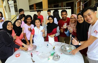 USM students roll out Tang Yuan for Winter Solstice Festival celebration