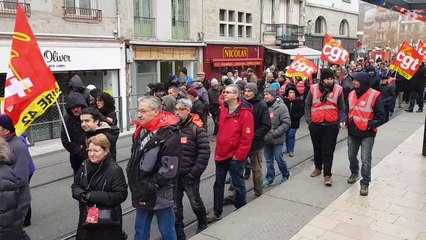 Près de 1500 personnes ont répondu à l'appel de plusieurs syndicats à Saint-Etienne