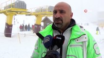 Uludağ'da kayak sezonu açıldı, vatandaşlar pistlere akın etti