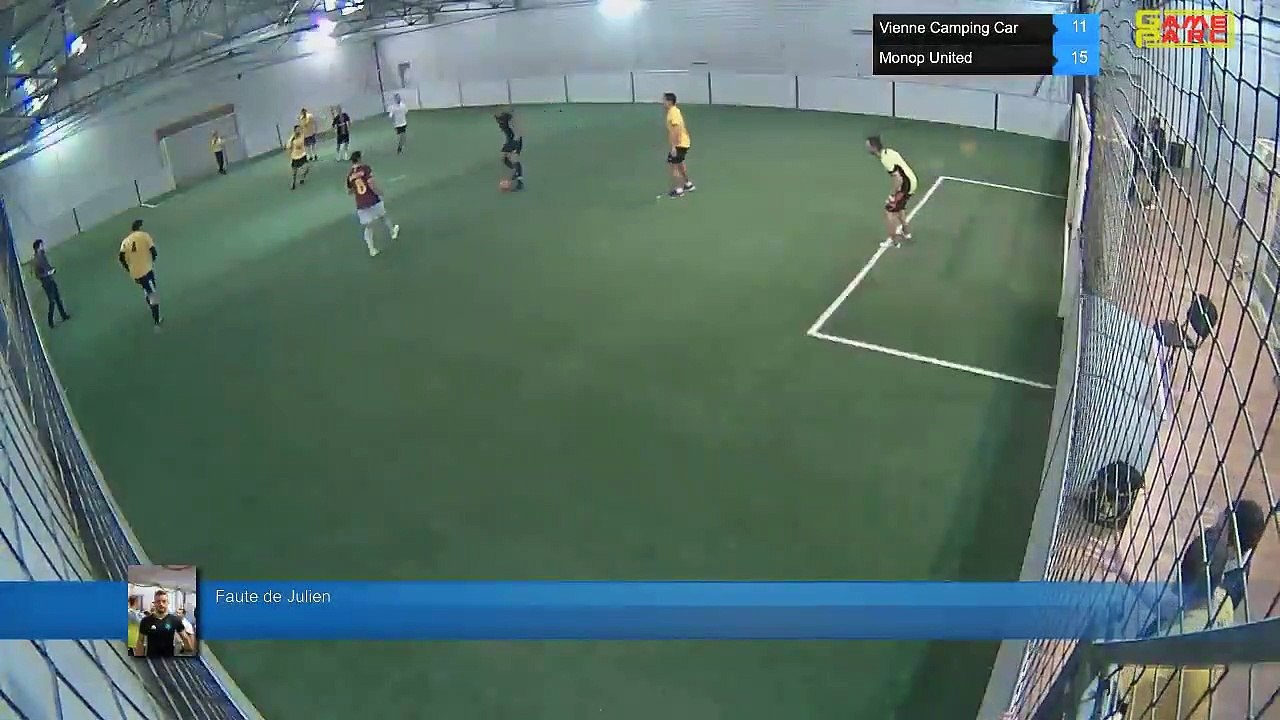 Faute de Julien - Vienne Camping Car Vs Monop United - 13/12/18 20:00 - LIGUE 4 - Poitiers Game Parc