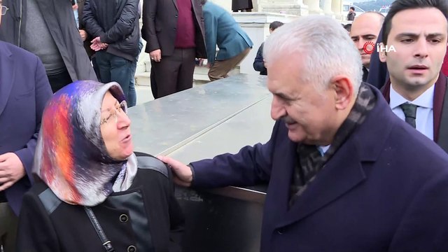 TBMM Başkanı Binali Yıldırım, Cuma namazını Ortaköy Camii'nde kıldı