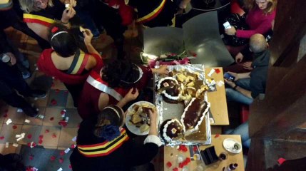 Miss et lister cougnolle 2018 et l' convives ont dégusté les objets.Video 2  Eric Ghislain