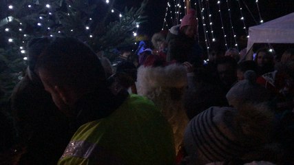 L’arrivée du père Noël sur l’Indomptable