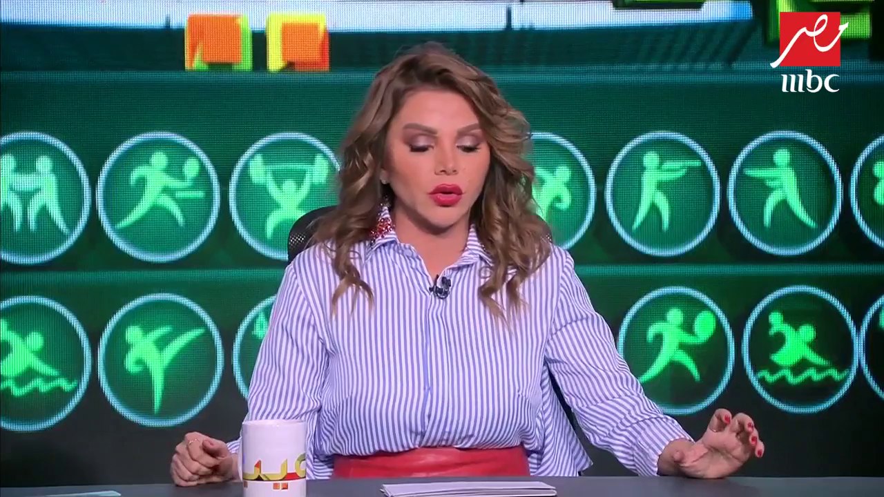 عمرو زكي يهنئ محمد صلاح بعد تتويجه بجائزة الـ "BBC" أفضل لاعب أفريقي للعام الثاني على التوالي