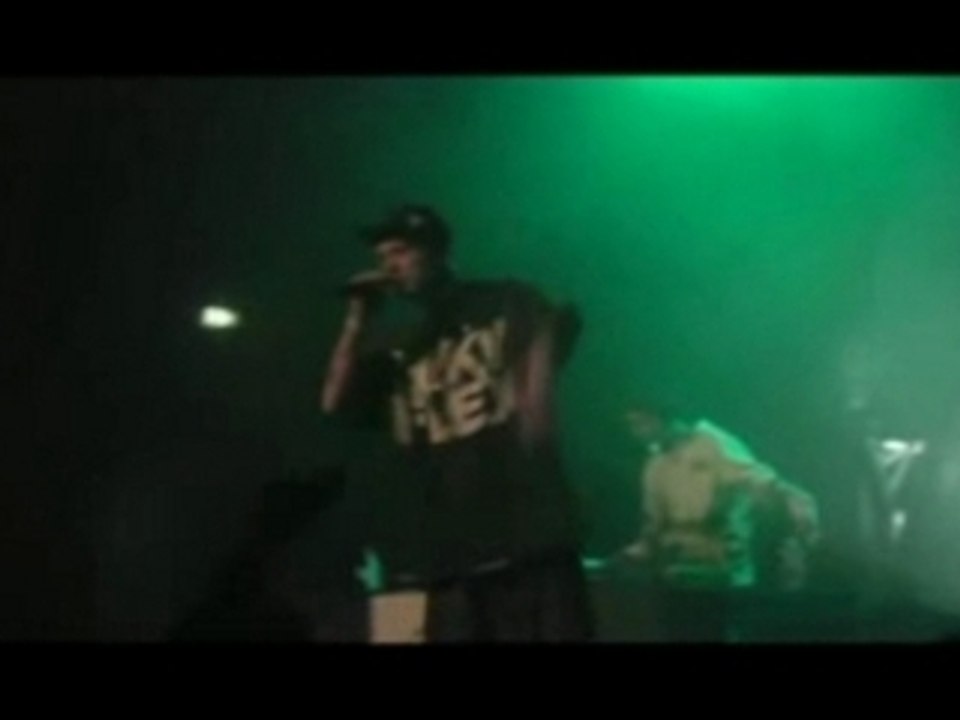 MIKYFLEX Live pt3_Freestyle + Jmen bat les steacks