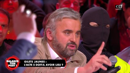 Alexis Corbière (député LFI) face au secrétaire d'État Mounir Mahjoubi