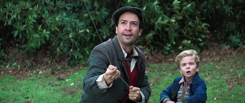 Mary Poppins Returns - Clip - Mary Poppins Arrives