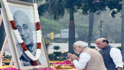 Sardar Vallabhbhai Patel की Death Anniversary पर PM Modi ने दी श्रद्धांजलि | वनइंडिया हिंदी