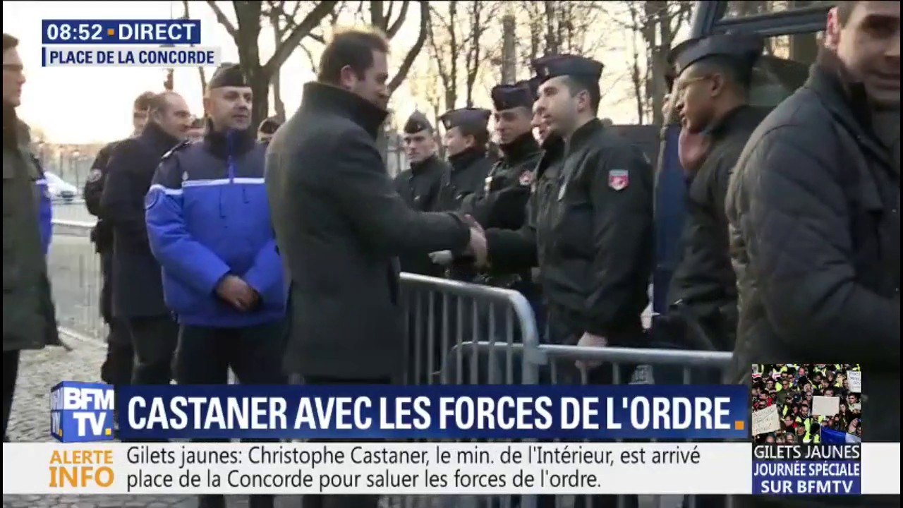 Gilets Jaunes:  Christophe Castaner avec les forces de l'ordre avant le début de la mobilisation