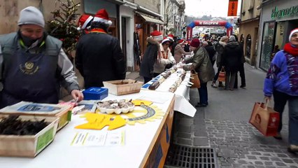 Record de bûches de Noël à Crest