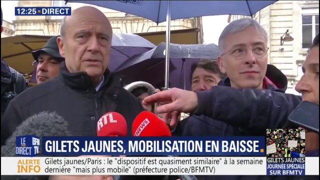 Alain Juppé (LR) appelle les gilets jaunes à défiler de manière pacifique