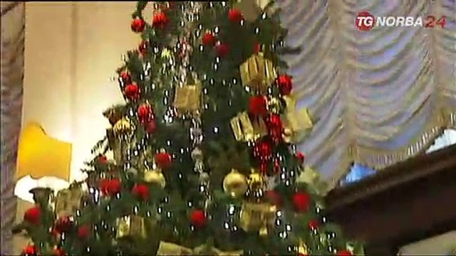 Fico inaugura alla Camera albero e presepe di Natale