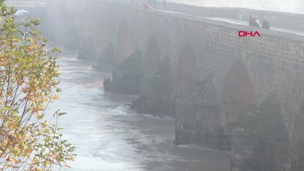 Diyarbakır Dicle Nehri'nde Su Seviyesi Azaldı, Tehlike Sürüyor