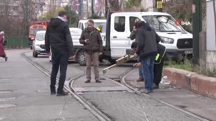 Kazaya Karışan Tramvay Vagonları Tek Tek Çekildi