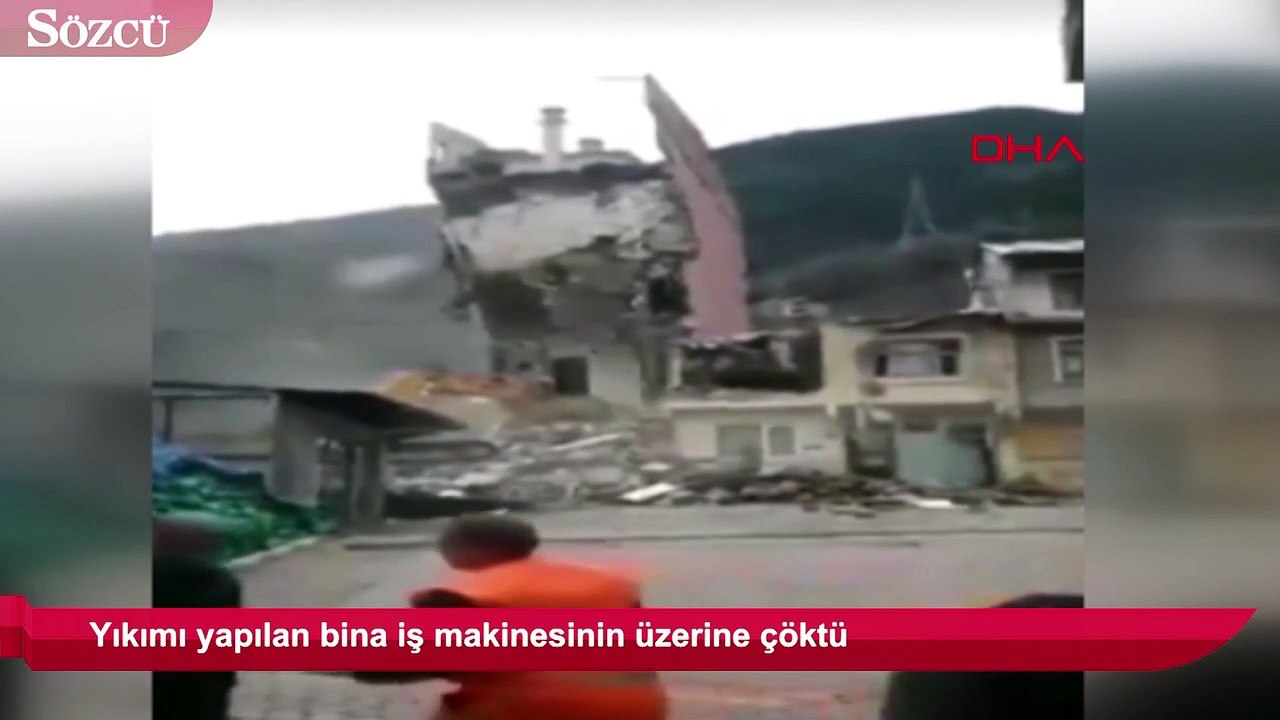 Bina iş makinesinin üzerine çöktü! İşte o anlar…