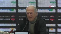 Mustafa Denizli: 