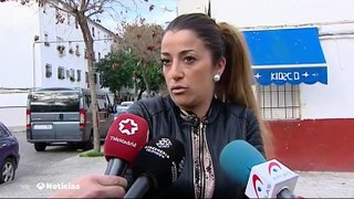 Una madre arroja a sus hijos por la ventana para salvarlos de un incendio en Sevilla