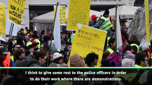 'Yellow vests' demonstration could postpone more games - Genesio