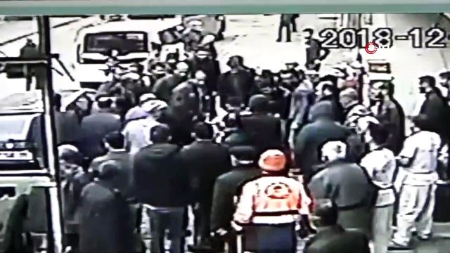Sokak ortasındaki cinayetin sebebi alacak verecek meselesi çıktı