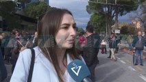 PROTESTES SE STUDENTEVE I BASHKOHEN EDHE DISA BANORE TE UNAZES SE MADHE - News, Lajme - Kanali 7