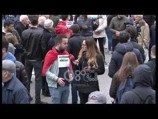 Ora News - Rezistenca/ Studenti: Nesër jo vetëm protestë, por edhe bojkot kombëtar