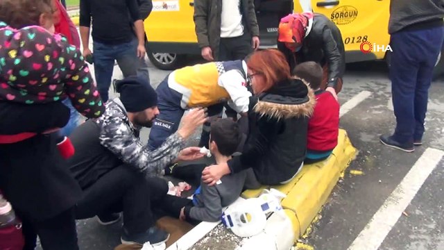 Manavgat'ta zincirleme trafik kazası: 5 yaralı