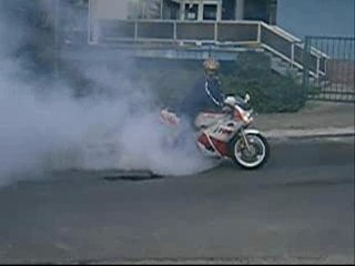 FZR 400: Classic Yamaha Motorcycle