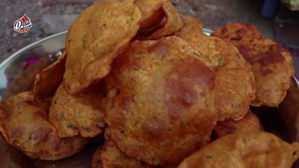 下载视频: Aloo Puri Recipe -  - Potato Poori By Grandma - How To Make Aloo Puri -