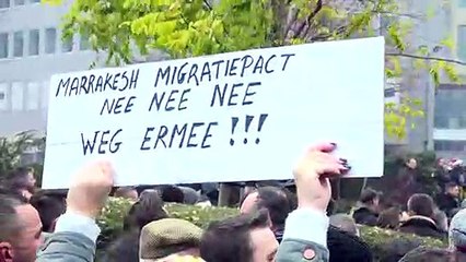 Tải video: Tensão em protesto contra pacto de migração em Bruxelas