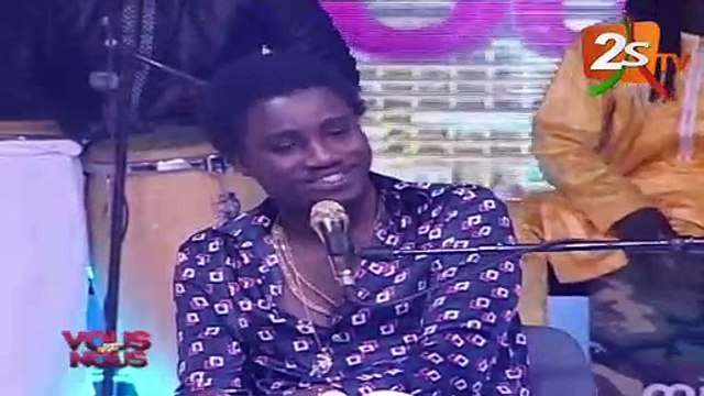 QUAND WALLY SECK FAIT PLEURER SALAM DIALLO DE PAR SA VOIX