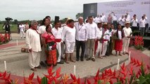 Mexicano López Obrador inaugura obras de construcción de tren