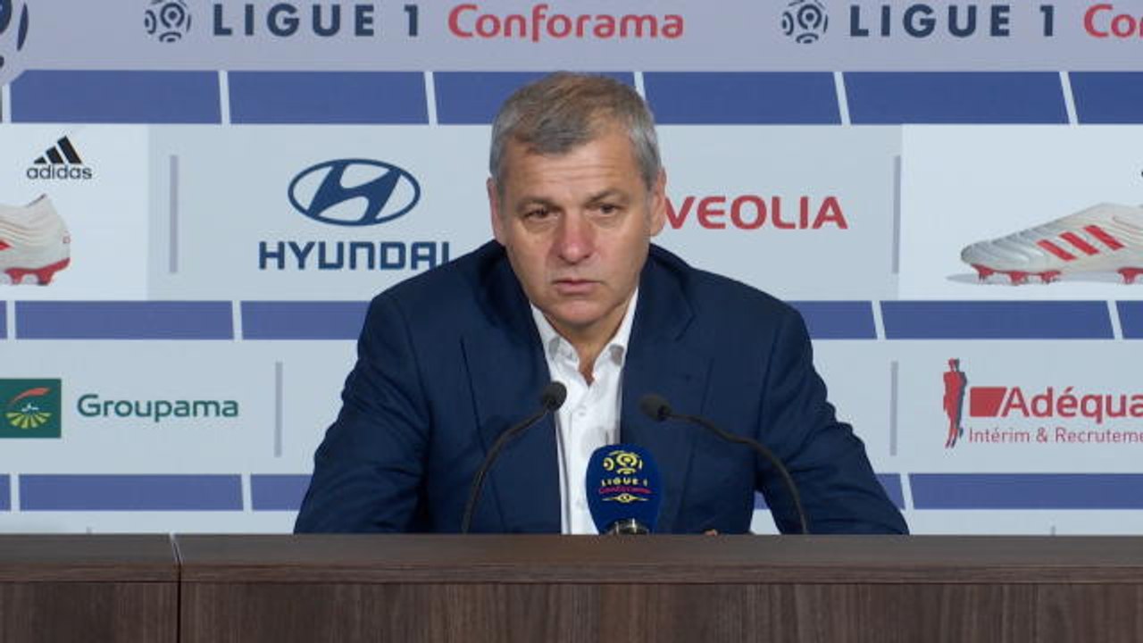 18e j. - Genesio : "J'aimerais bien un retour de Benzema à Lyon avec le Real"