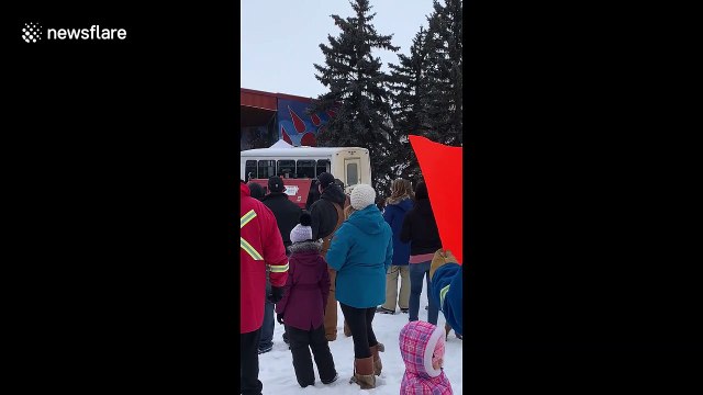 'Yellow vest' protests sweep Canadian cities following influence from French movement