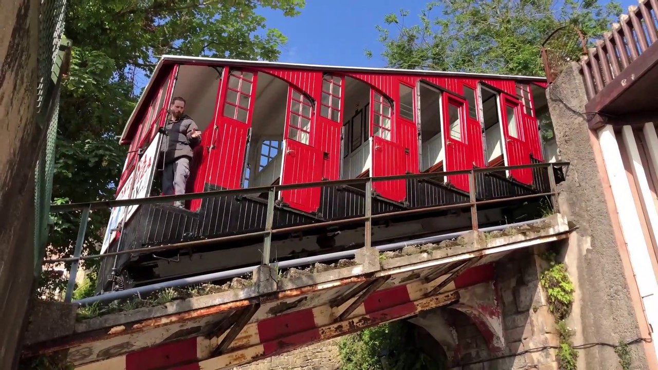 Donostia-San Sebastian  |    I Love Donostia-San Sebastian  |  Euskadi Surf TV